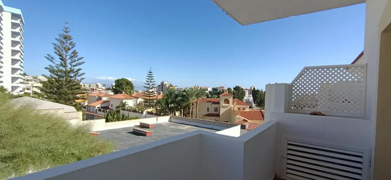 La Luna Blanca Torremolinos 2*,
