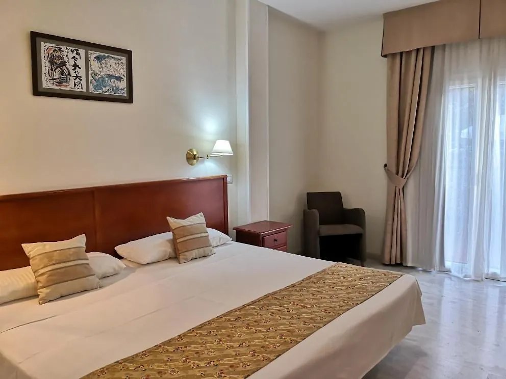 ** Hotel La Luna Blanca Torremolinos Spanien